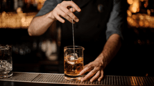 The 4 Do’s and Don’ts of Finding the Perfect Bar Service