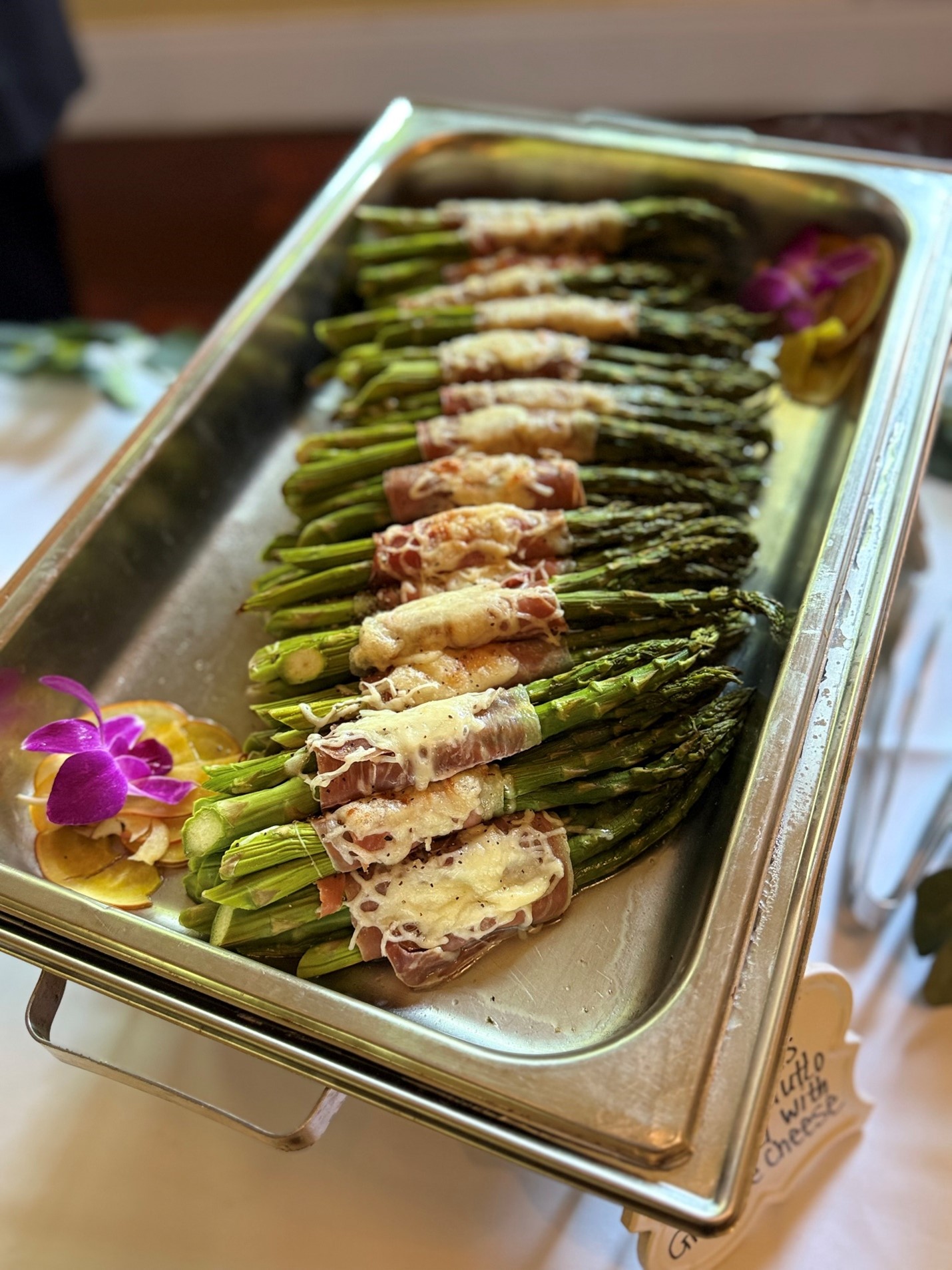 Picture9 catering dish with topping