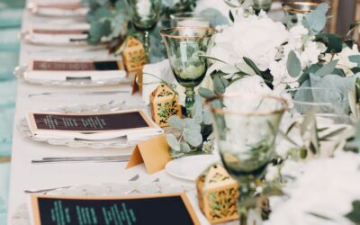 How Much Should You Tip Wedding Vendors? A Practical Guide for Couples
